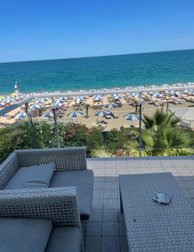 Conero Casa - Marcelli Di Numana In Via Litoranea 101 Sul Mare Vista Spiaggia Con Parcheggio Esclusivo ภายนอก รูปภาพ